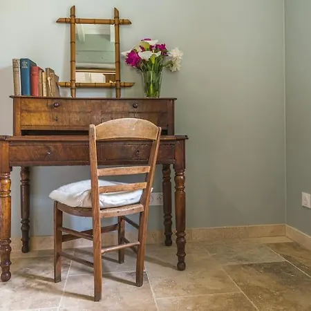 Ensemble De 2 De Charme - 15 Personnes *