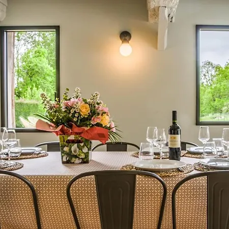 Ensemble De 2 De Charme - 15 Personnes * Sainte-Marguerite (Upper Normandy)