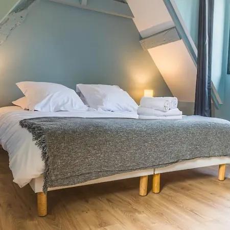 Ensemble De 2 De Charme - 15 Personnes * Sainte-Marguerite (Upper Normandy)