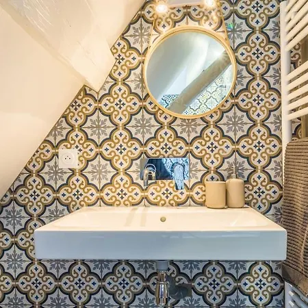 Holiday home Ensemble De 2 De Charme - 15 Personnes *